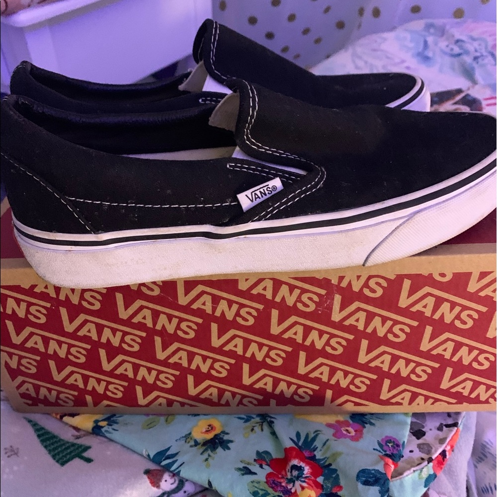 Black Vans